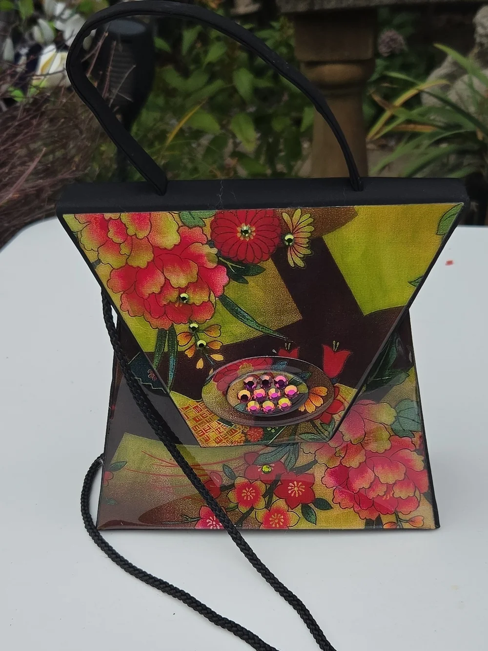 Floral Fold-Over Crossbody Bag in Multicolor. Vintage